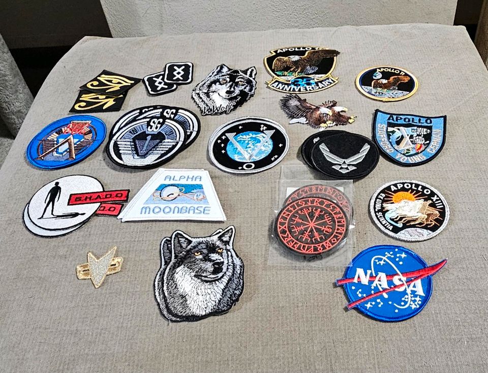 30 Patches - NASA, Apollo, Stargate,Star Trek, Moonbase - UFO uvm in Röthenbach