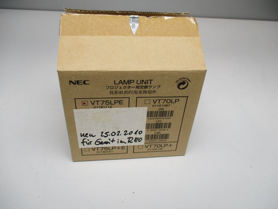 NEC VT75LP Beamerlampe 351329-60b in Weilrod 