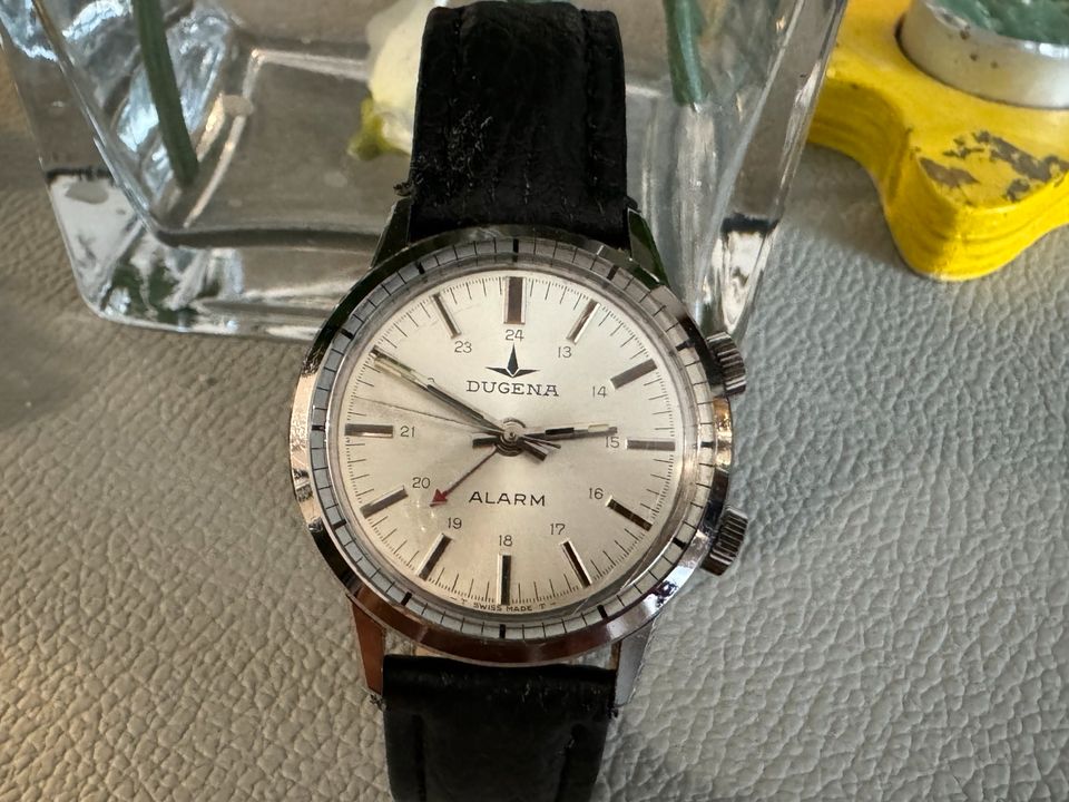 Dugena Alarm 35mm Handaufzug 70er Jahre Armbanduhr in Schwäbisch Gmünd