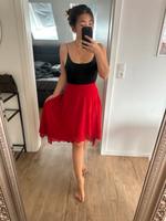 Asymmetrischer Rock in rot high waist Hochzeit Taufe elegant Bayern - Erlangen Vorschau