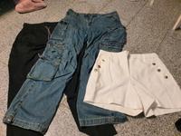 Hosen kurze baggy Jeans Sporthose Jogginghose schwarz weiß L Niedersachsen - Selsingen Vorschau