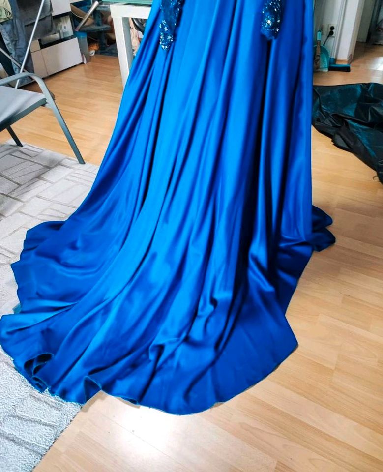 Ballkleid Abendkleid Hochzeitskleid in Manching