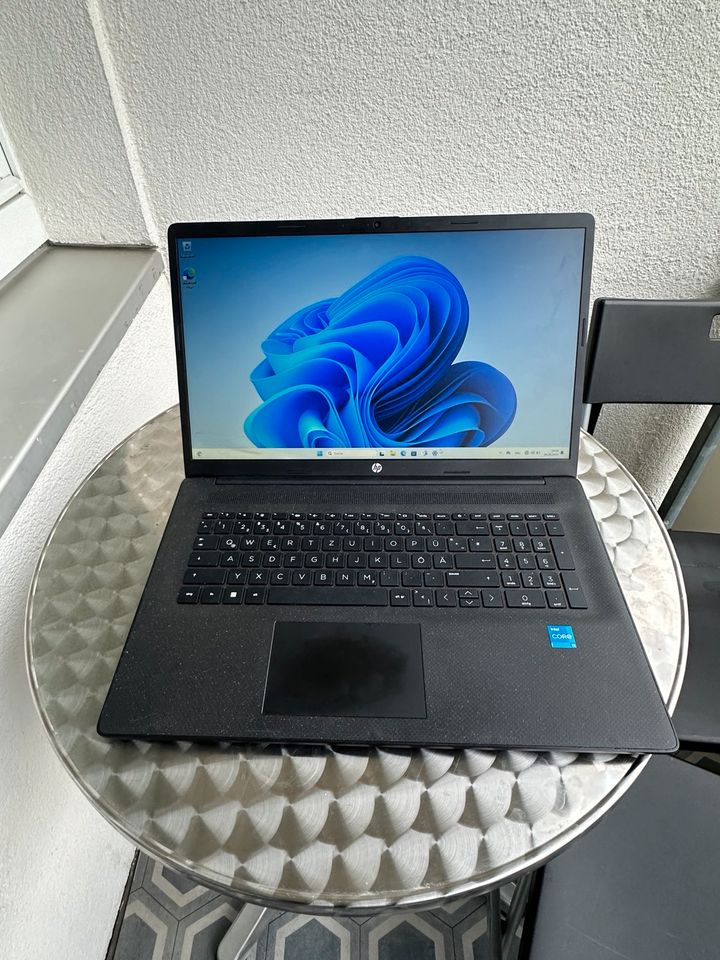 Laptop HP i3 in Würzburg