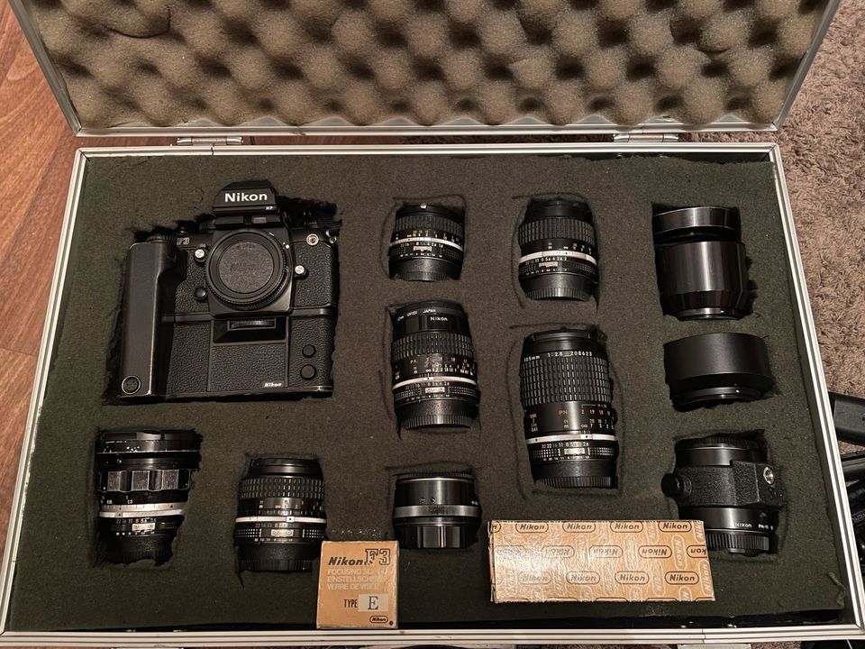 Nikonausrüstung F3HP ; 20mm, 28mm, 50, 55, 85, 105 in Jena