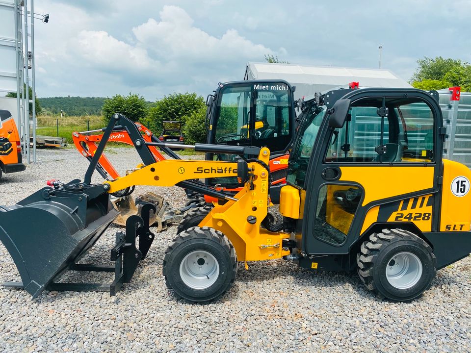 Radlader mieten Klappdach nur 190cm hoch 125 Breit Baumaschinenvermietung in Luhden