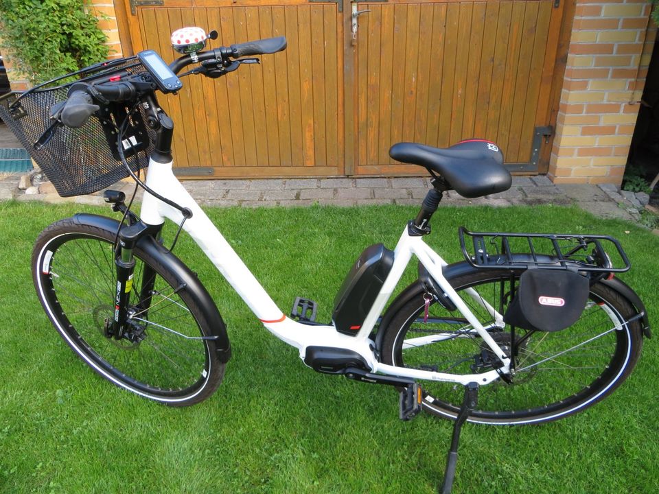 ELEKTROFAHRRAD HUSQVARNA CITYBIKE 28´´ in Halbendorf