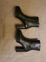 HÖGL Stiefeletten 36 Plateau Schwarz Kr. Passau - Passau Vorschau