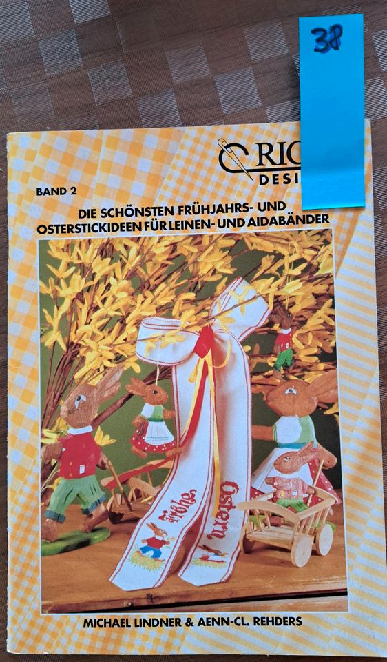 Die schönsten Frühjahrs- und Osterstickideen Band 2 in Eggenstein-Leopoldshafen