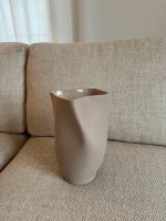 Beige Vase aus Keramik in organischer Form Berlin - Mitte Vorschau