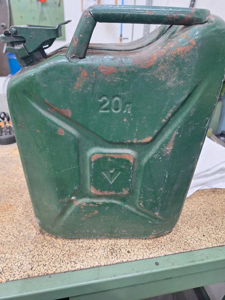 Benzinkanister 20 Liter in Nordhausen