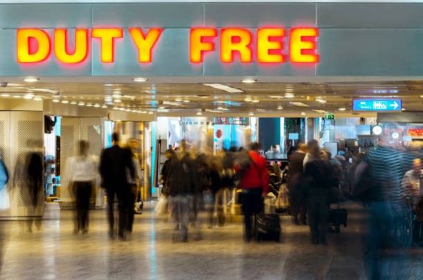 ✈ 2.650 € ✈ 15 Verkäufer (m/w/d) für 6 Reiseshops im Flughafen ✈ in Berlin