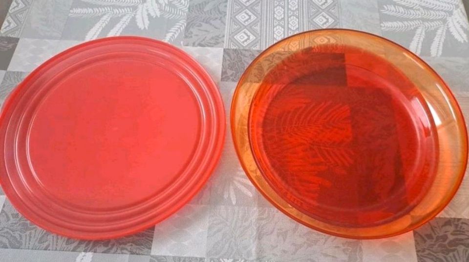 Tupperware Schüssel mit Deckel 1,5 l in Bendorf