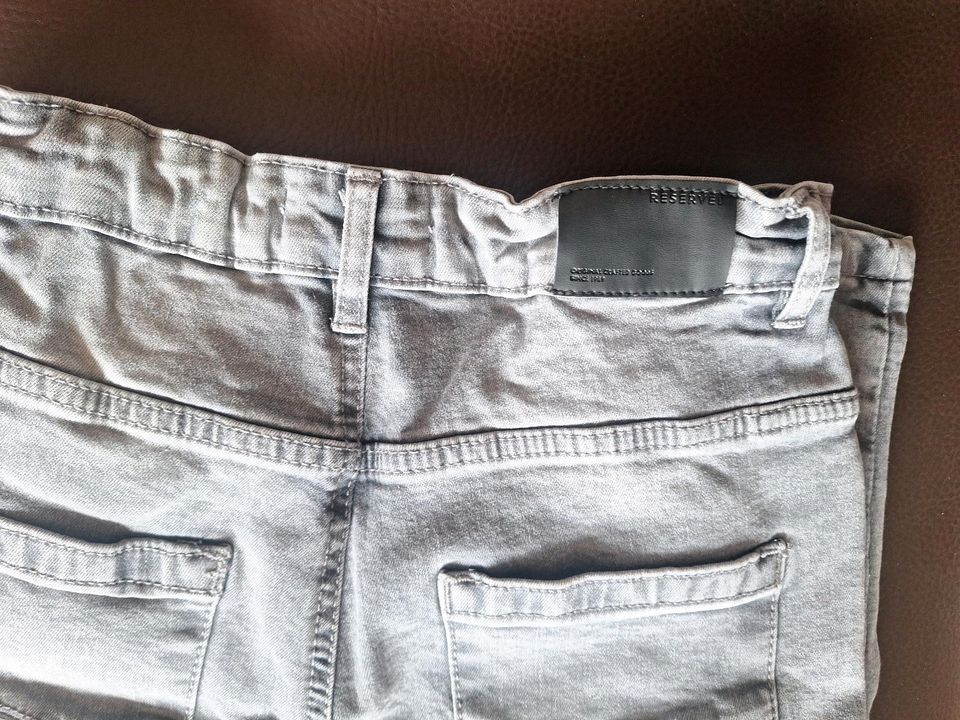 Jeans Gr.152 in Warin