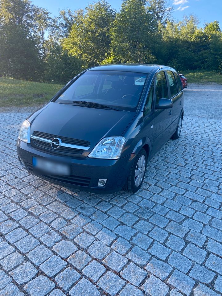 Opel Meriva A 1.6 in Saldenburg