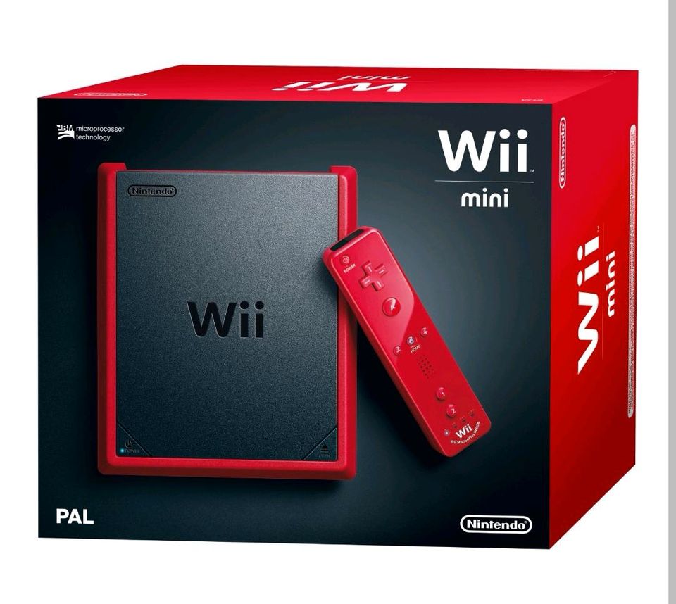 Wii mini Spielekonsole, Spiele, Balancboard in Biberach an der Riß