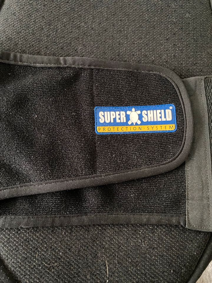 SUPER SHIELD PROTECTION - SYSTEM in Hamburg