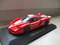 Ferrari FXX 2005 Rot FER031 Ixo Maßstab 1:43 OVP Modellauto Bremen-Mitte - Bremen Altstadt Vorschau