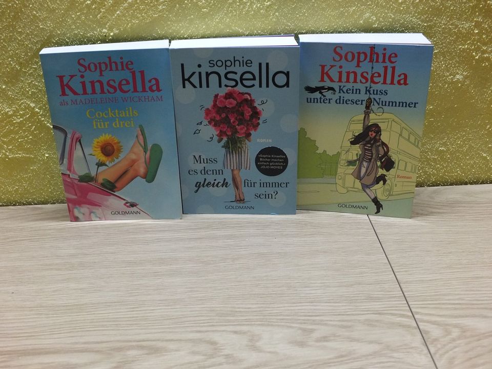 Verkaufe 19 Bücher von Sophie Kinsella in Seibersbach