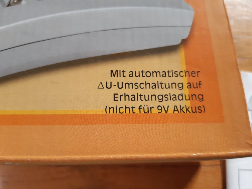 Akku-Ladegerät Batterie neu ovp Activ Energy MW9699N in Bonn