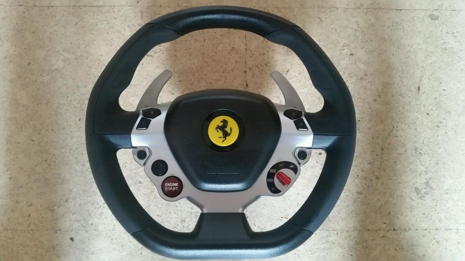 Thrustmaster TX Racing Wheel Ferrari 458 Italia Edition in Schwabbruck