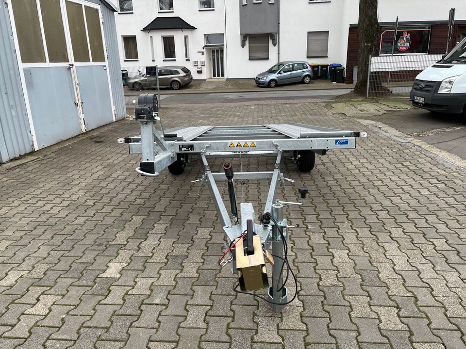 Autotrailer,Autotransporter Mieten,Leihen 2,7T. Autoanhänger Verleih 50€/24Std in Lünen