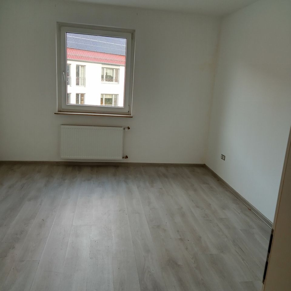 Vermietung renovierte Wohnung Nähe Fulda /Bad Brückenau in Motten