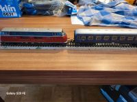 MÄRKLIN alte Diesellok mit Waggons und Zubehör! Brandenburg - Stahnsdorf Vorschau