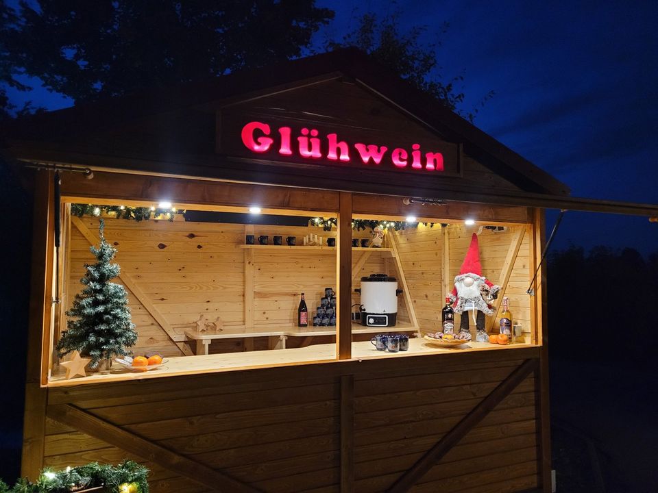 Glühweinhütte/ Mobiler Verkaufsstand/ Weihnachtsfeier in München