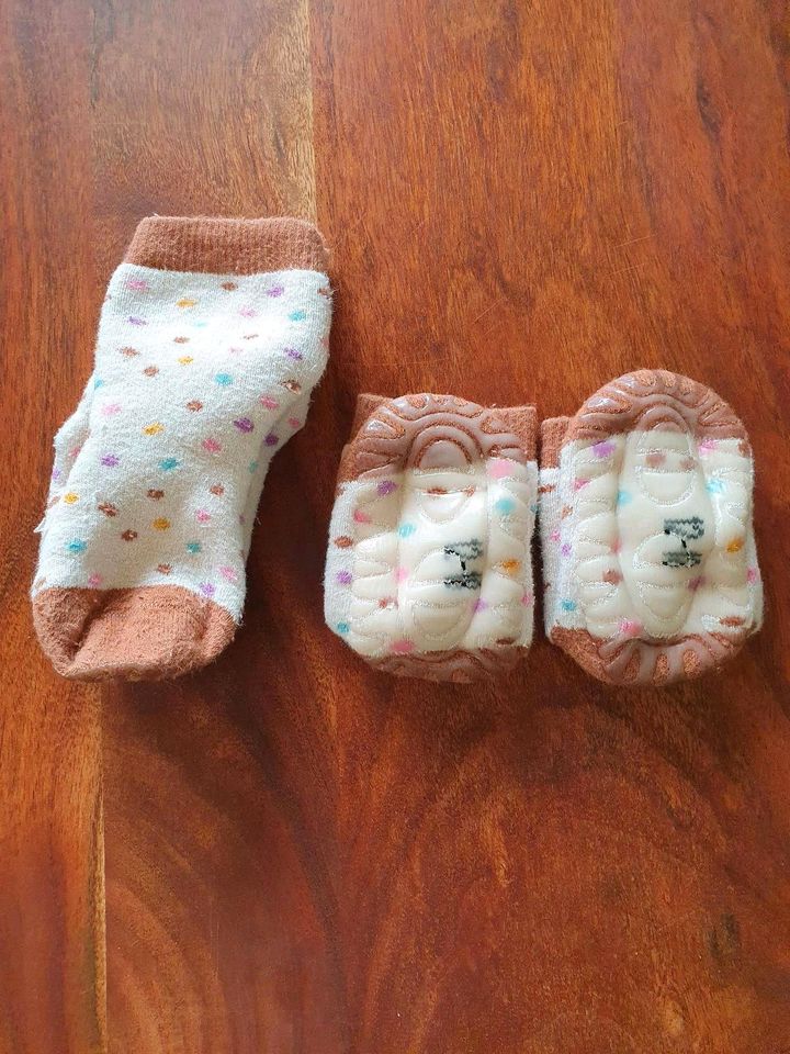 Babybekleidung 86 in Verl