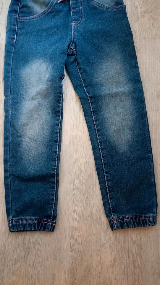 Mädchen  Jeans Größe 116 in Rheinböllen