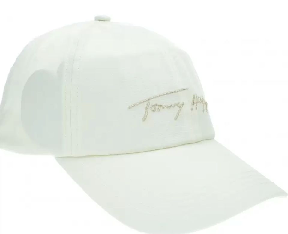 Tommy Hilfiger cap in Berlin