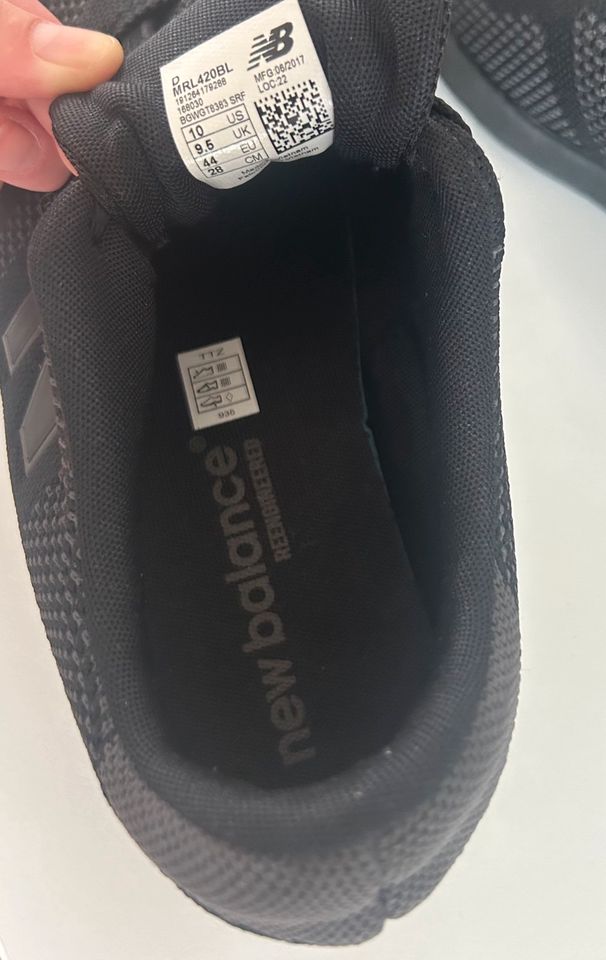 New Balance Herrenschuh - schwarz - Gr. 44 in Ebernhahn