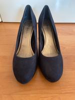 Blaue Pumps von Tamaris Größe 39 Hessen - Hanau Vorschau