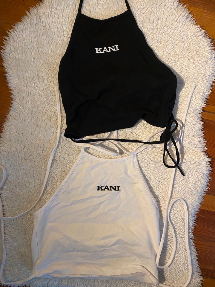 Karl Kani Neckholder Crop Tops / Bauchfrei Tops zum schnüren in Lychen