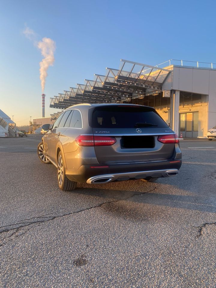 Mercedes Benz E 220d Allterrain in Leinfelden-Echterdingen