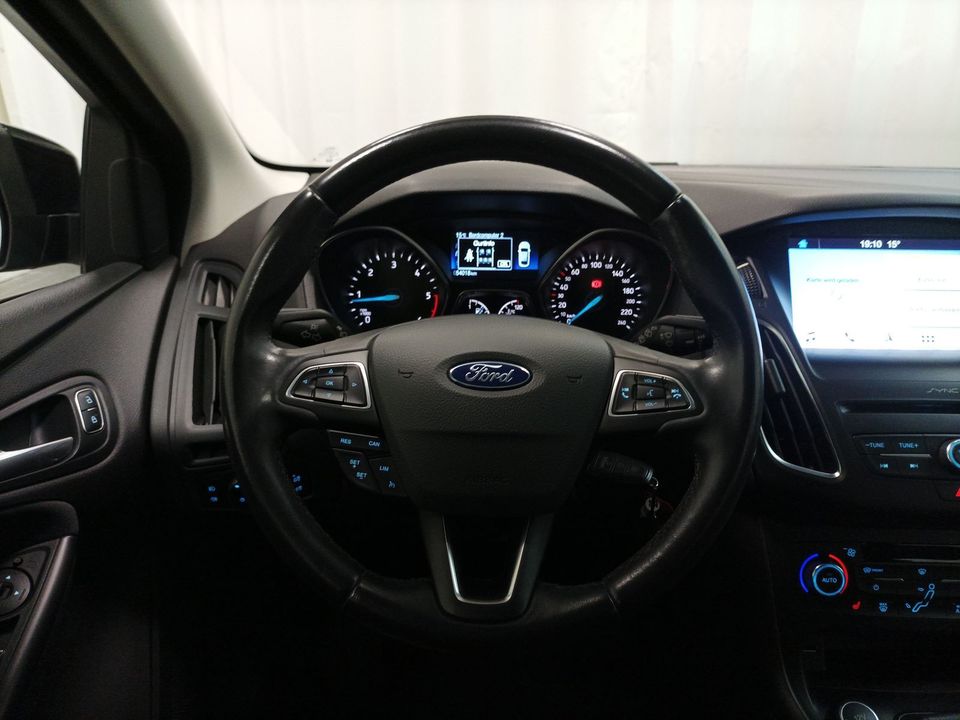 Ford Focus 1.5TDCi Trend Navi|ParkPilot|Sitzhzg in Egelsbach