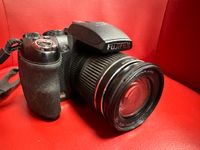 Fujifilm FinePix HS10 30x Zoom 10.2mp Digital Bridge Kamera Nordrhein-Westfalen - Dinslaken Vorschau