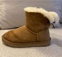 UGG Mini Bailey Bow Niedersachsen - Essel (Aller) Vorschau