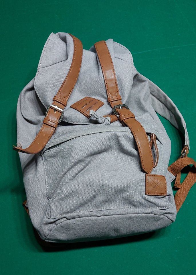 Your Turn Rucksack Grau in Nordrhein-Westfalen - Beckum | eBay  Kleinanzeigen ist jetzt Kleinanzeigen