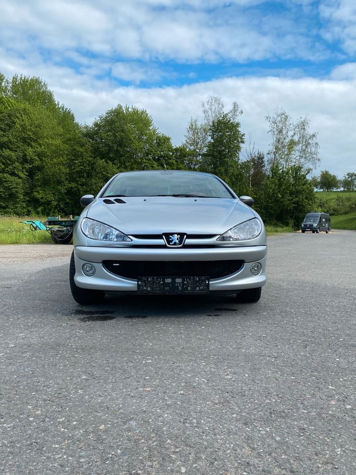 Peugeot 206cc - Cabrio - 136PS - Günstiges Sommerauto mit TÜV in Mömbris