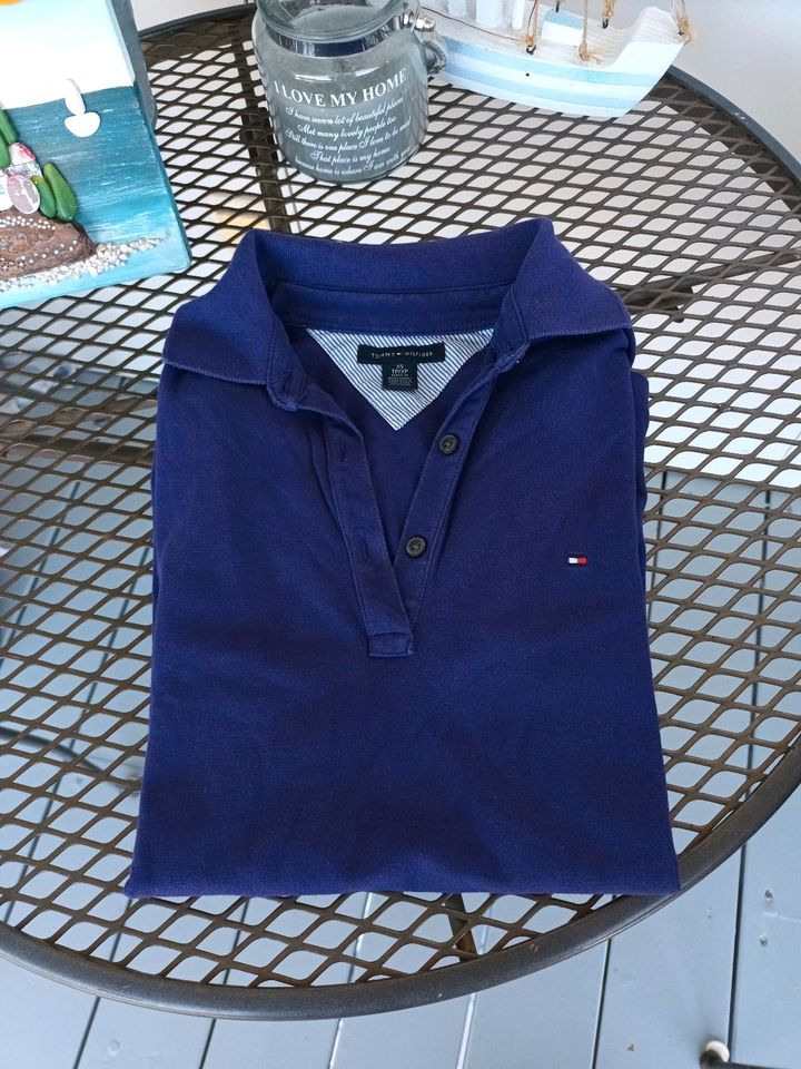 Tommy Hilfiger - Polo-Shirt - XS - dunkles lila in Regenstauf