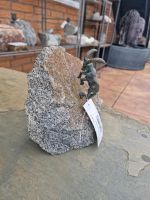 Steinbock Geißbock mini auf Granit Sockel Geschenk/ Dekoration Nordrhein-Westfalen - Neunkirchen-Seelscheid Vorschau