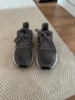 Adidas Schuhe (43 1/3) Berlin - Marzahn Vorschau