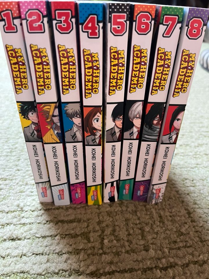 My Hero academia Manga 1-8 in Solingen