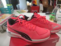 Puma Damenlaufschuhe velocity Nitro WNS 37 und 40 Bayern - Altdorf bei Nürnberg Vorschau