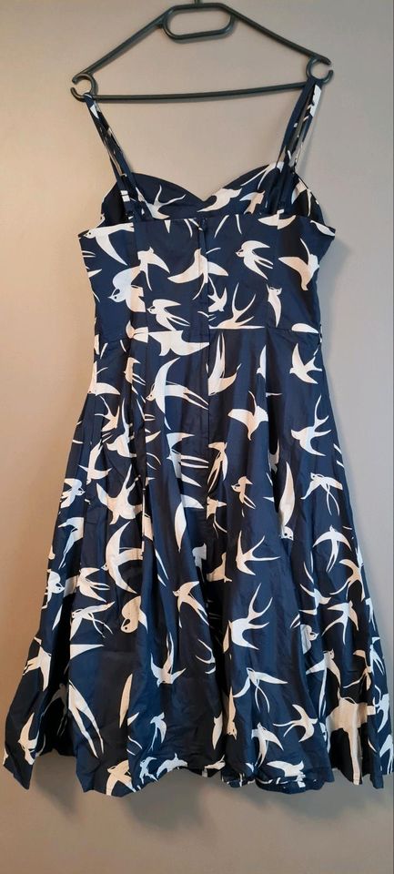 Rockabilly Kleid dunkelblau mit Schwalben M 38 Damen in Hagen im Bremischen