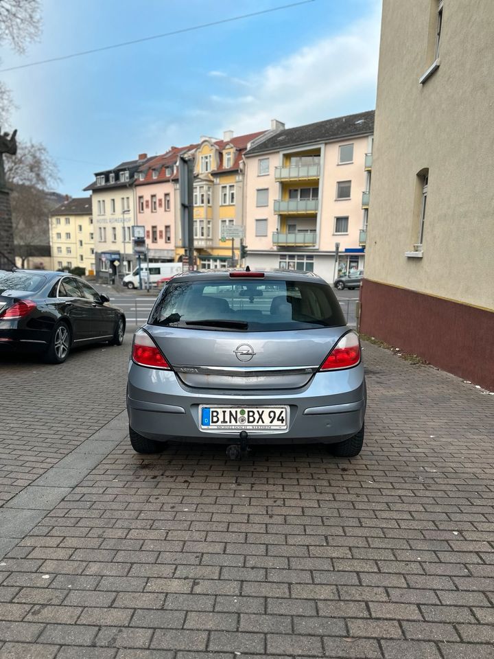 Opel Astra 1.8 in Bingen