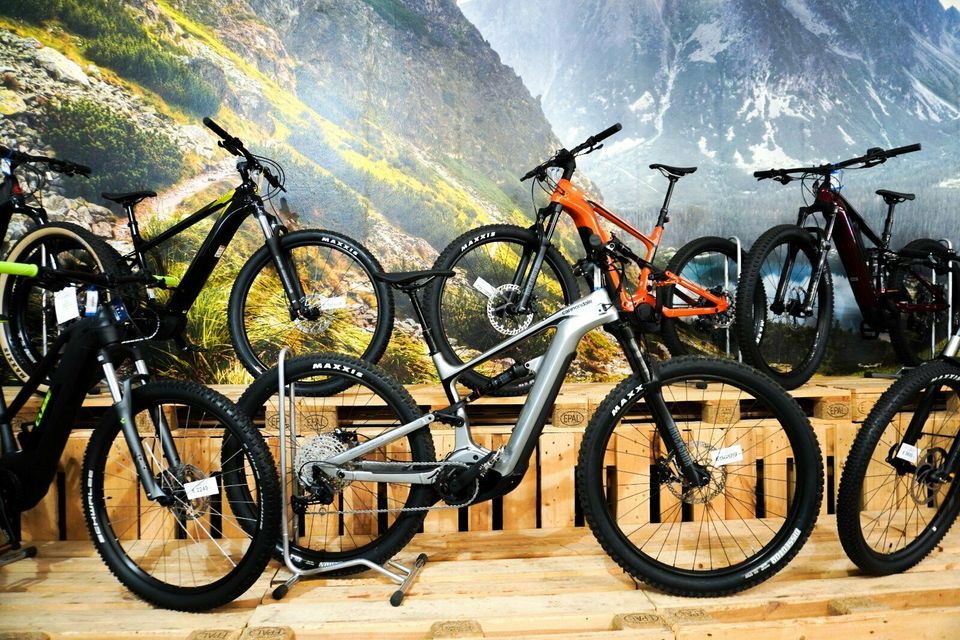 E-BIKES ARENDS DÜLMEN ## 1000qm E-BIKE ERLEBNIS ## in Dülmen