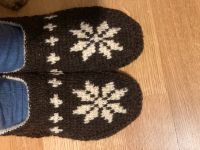 Socken, Hausschuhe , Bettschuhe Nordrhein-Westfalen - Büren Vorschau