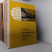 alte Geographie-Schulbücher aus der DDR 1960er Jahre Sachsen - Reichenbach (Vogtland) Vorschau